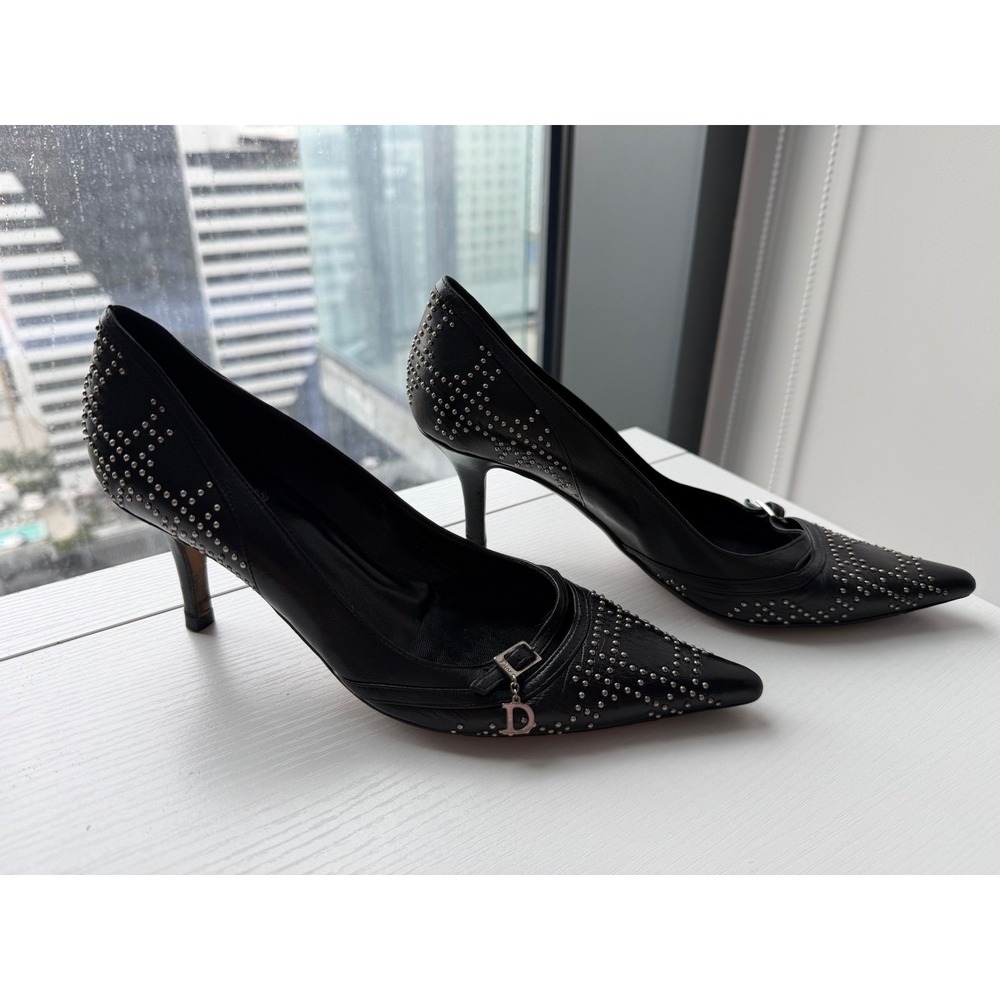 Christian Dior Black Leather Studded Pointed Toe Pumps Charm Heels Size 38 - Picture 2 of 16